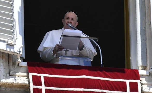 O Papa na festa de Todos os Santos: bem-aventuranças, caminho para a santidade