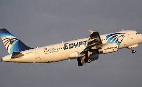 Afinal, não há provas de que houve uma explosão no avião da EgyptAir