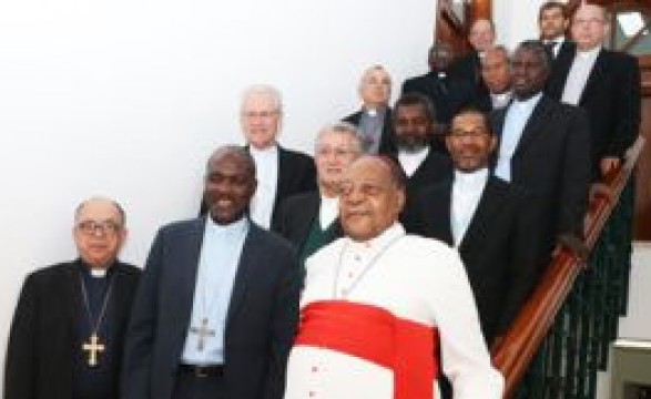 Edeltrudes Costa recebe Bispos Lusófonos