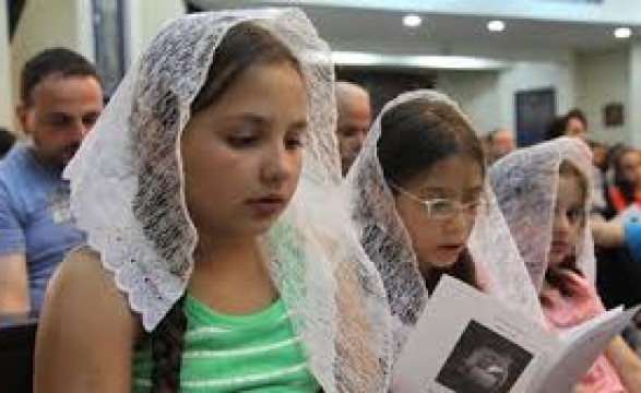 ONU revela que número de cristãos iraquianos diminuiu 80% numa década