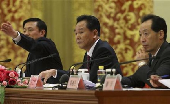 PC chinês aprendeu com escândalos de corrupção e promete reformas