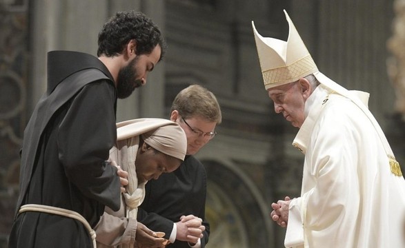 O Papa aos consagrados: saber ver a graça é o ponto de partida