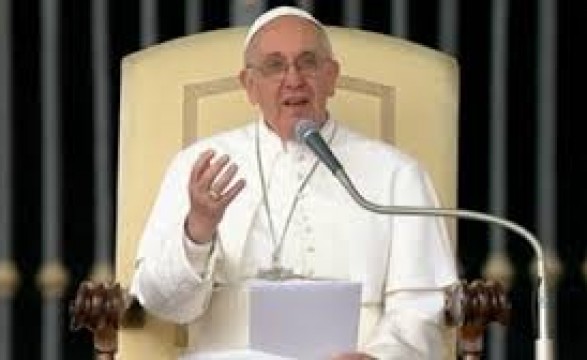 Sim ao noivado e não ao “matrimónio express” Papa na audiência geral 