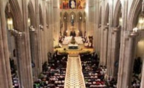 Vaticano: Papa convida Igreja a superar «orgulho e egoísmo»