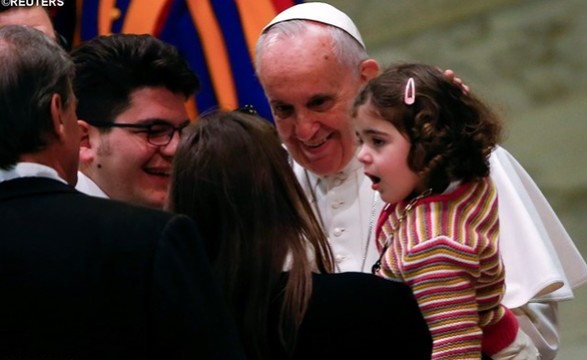 Família é obra-prima da sociedade diz Papa Francisco 