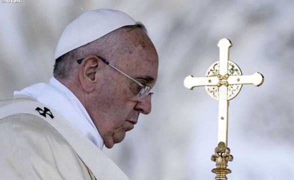Na festa do Corpo de Deus Papa Francisco denuncia «idolatrias» contemporâneas