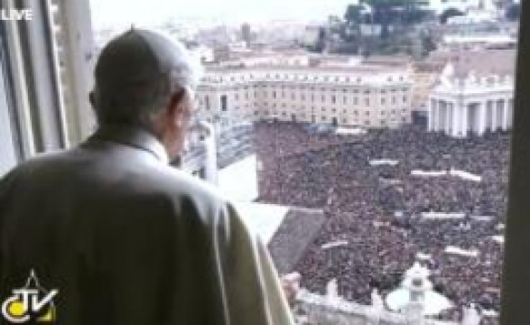 Bento XVI diz que renúncia não significa «abandonar a Igreja»