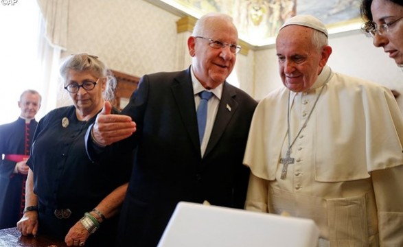 Papa encontra o presidente israelita Rivlin: o desafio é a paz