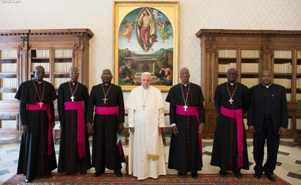 Papa pediu aos Bispos do Mali para preservar o diálogo entre as religiões