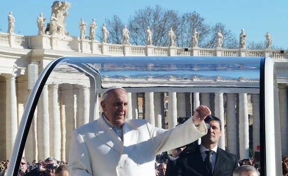 Papa sente que pontificado vai ser «breve» 