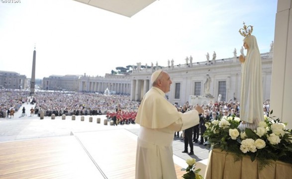 Papa Francisco pediu oração em português no dia de NªSrª de Fátima
