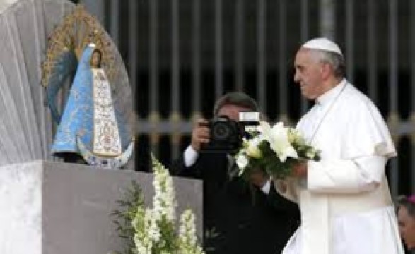 “Exemplo de Maria mostra projecto de Deus para humanidade “livre do pecado” diz Papa