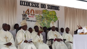 “Tempos difíceis viveu a Diocese do Sumbe” afirma Dom Zacarias na celebração dos 40 anos 