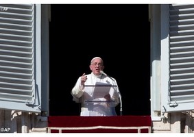 Papa: a reforma continua, com oração, esperança e confiança