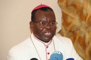 Bispo do Namibe alerta a uma governação próxima dos governados