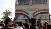 Egipto chora a morte de 48 crianças numa colisão entre um autocarro e um comboio