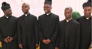 Novos sacerdotes e novos desafios para pastoral social da igreja em Luanda