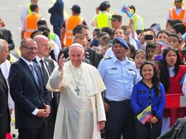 Terceiro dia de visita do Papa com Missa e encontros 