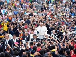 Na audiência geral Papa recorda Papa Francisco recorda viagem a Cuba e aos EUA