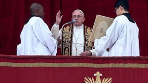 Papa denuncia crimes contra crianças de todo o mundo