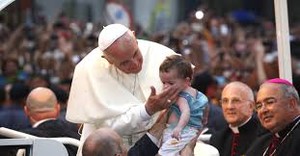 Papa alerta para o “escândalo” da fome que afecta milhões de pessoas