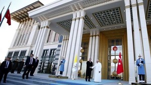 Papa condena atentado terrorista em Ancara