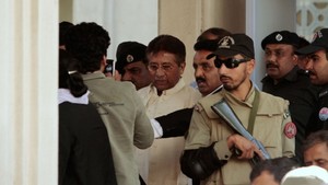 Justiça ordena prisão de ex-presidente paquistanês Musharraf