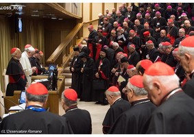 Papa no 2º dia do Sínodo “não há dois ou mais partidos, mas pastores à escuta de Deus”