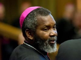 Arcebispo de Maputo espera que Sínodo ajude a formar famílias «mais fortes»