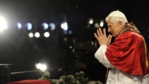 Vaticano: Papa aponta ajuda às famílias como saída para a crise