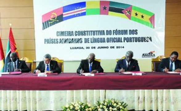 Angola lidera Fórum dos PALOP