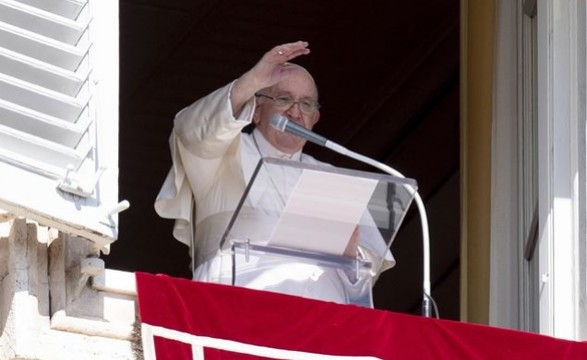 Papa: saber reconhecer e usufruir todos os dias os milagres da graça de Deus