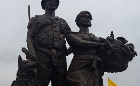 Ministro da agricultura inaugura monumento dedicado aos camponeses do Reino do Congo