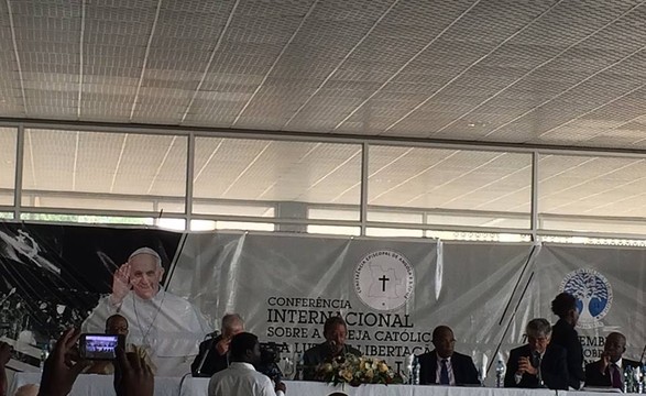 Igreja em Angola realiza conferência sobre os 40 Anos da Independência 