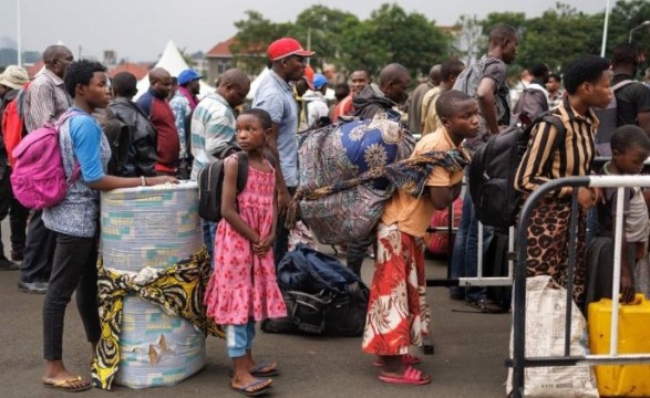 Papa preocupado com a situação no Congo