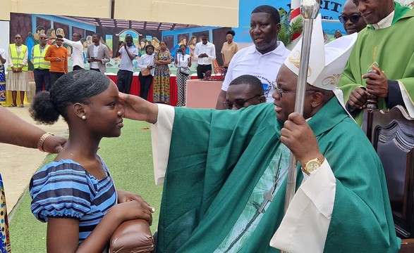 Bispo de Cabinda encoraja gestão transparente de bens da igreja