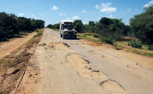 Mau estado das vias dificulta trabalho Missionário em Ambaka