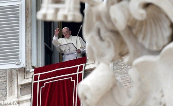 “Amor, atitude fundamental do coração” diz Papa Francisco