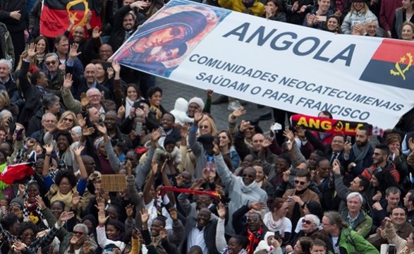 Papa Francisco saúda comunidades Neo Catecumenais Angolanas presentes na oração Angelus 