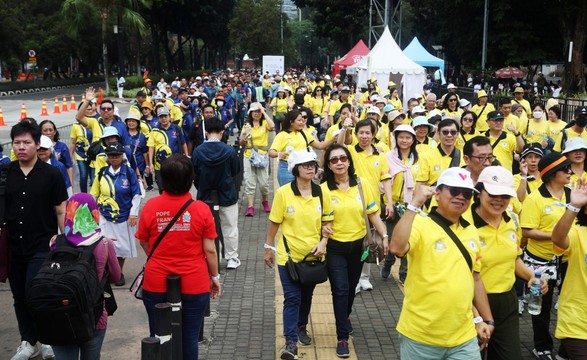 Papa desafia católicos a promover diálogo e paz no arquipélago