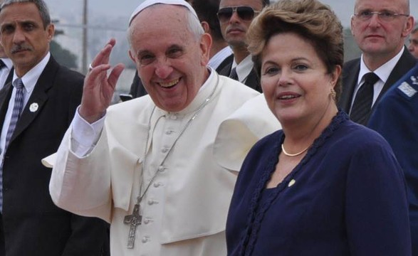 Papa pede que Brasil siga caminho de paz em “momento de dificuldade”