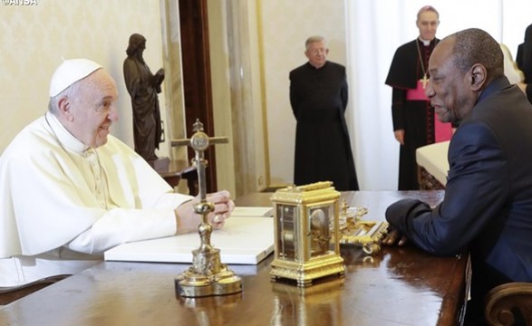 Migrantes e paz na audiência do Papa ao Presidente da Guiné