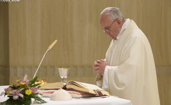 Jesus não condena a riqueza, mas o apego à riqueza 