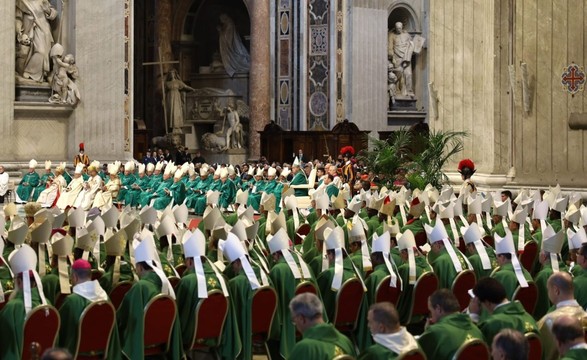 Papa desafia Igreja a ouvir “grito da humanidade” e a superar fatalismo