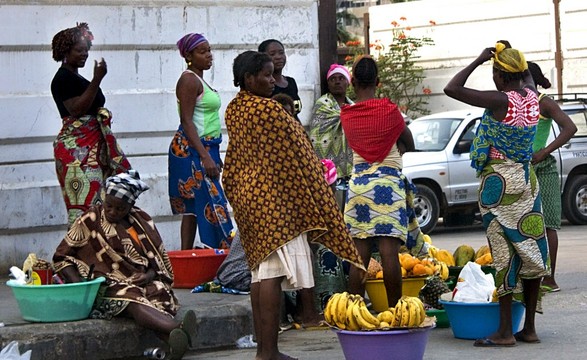 Hoje é dia da Mulher Africana