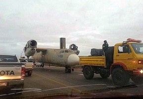 Avião congestiona transito por mais de 5 horas