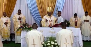 Paróquia de Nossa Senhora do Carmo encerra festividades com ordenações diaconais