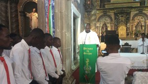Paróquia do Carmo em festa recebe visita pastoral do Bispo auxiliar de Luanda
