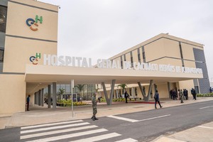 PR Anuncia inauguração de novos hospitais para reduzir pressão sobre Luanda