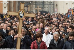 Papa desafia Cúria Romana a ser «comunidade de serviço» e rejeitar «tentações»